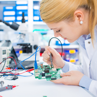 Roundtable takes on gender imbalance in STEM